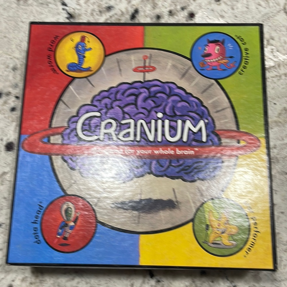 Excellent used condition cranium board game